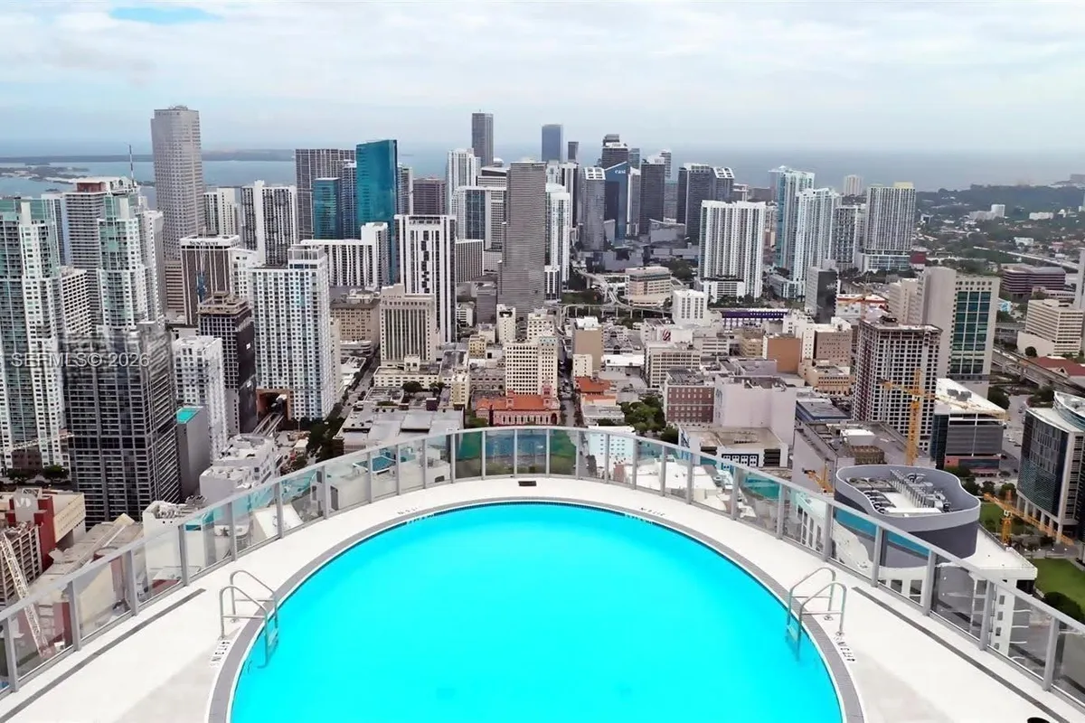 851 NE 1st Ave # 4801, Miami FL 33132