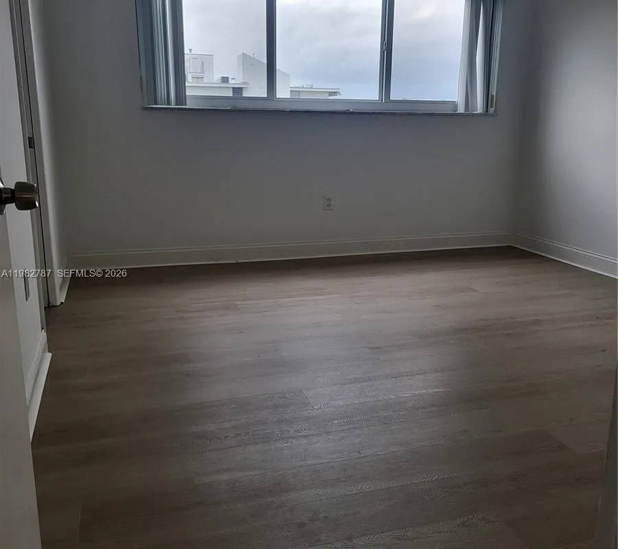 1020 94th St # 503, Bay Harbor Islands FL 33154