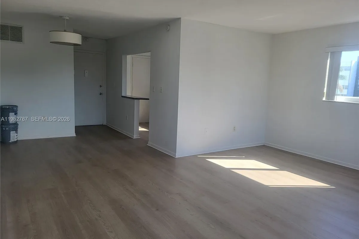 1020 94th St # 503, Bay Harbor Islands FL 33154