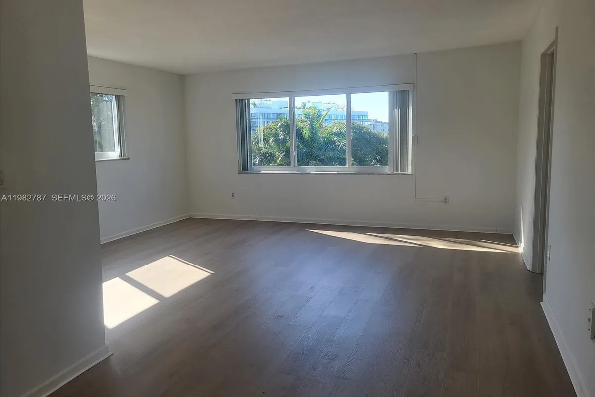 1020 94th St # 503, Bay Harbor Islands FL 33154