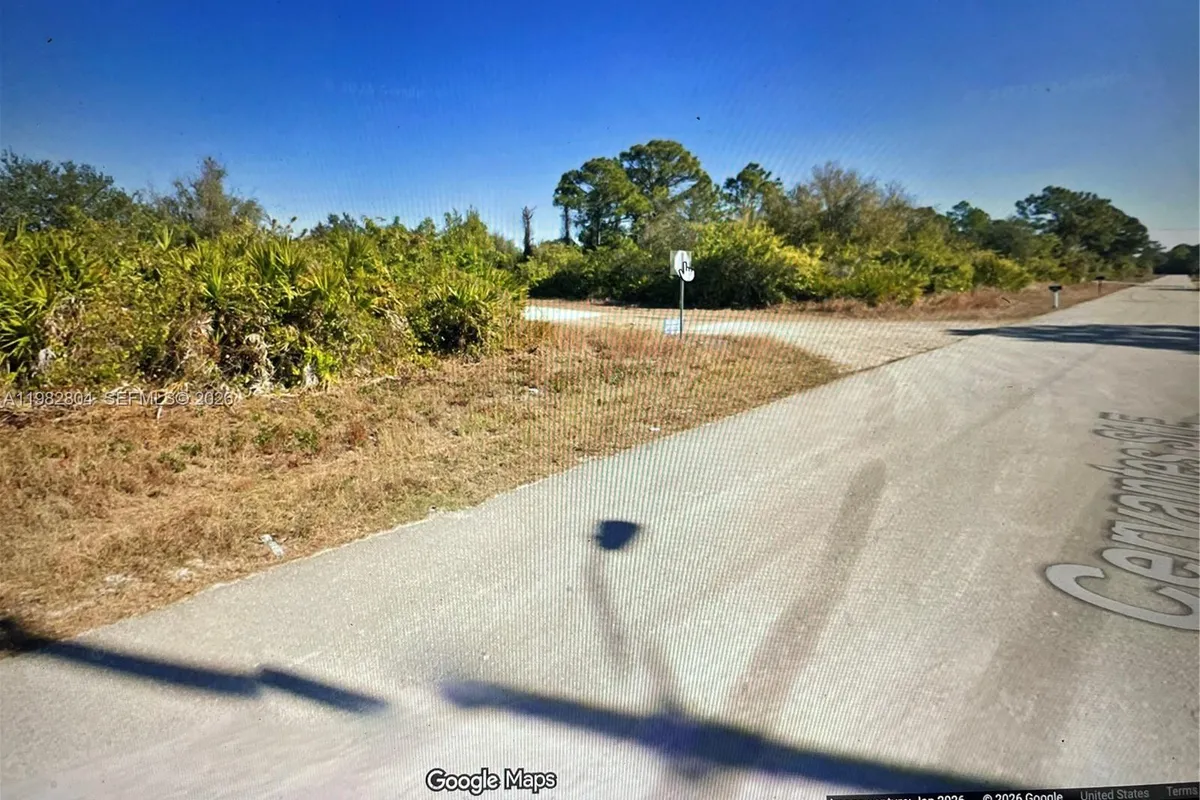 845 Cervantes, Lehigh Acres FL 33974