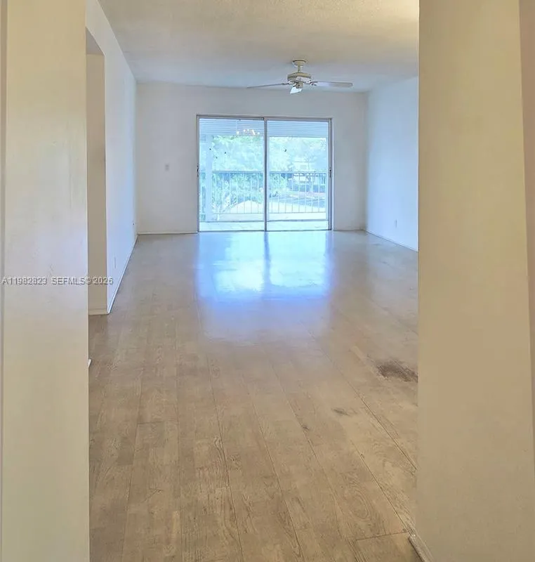 1201 Hillcrest Ct # 302, Hollywood FL 33021