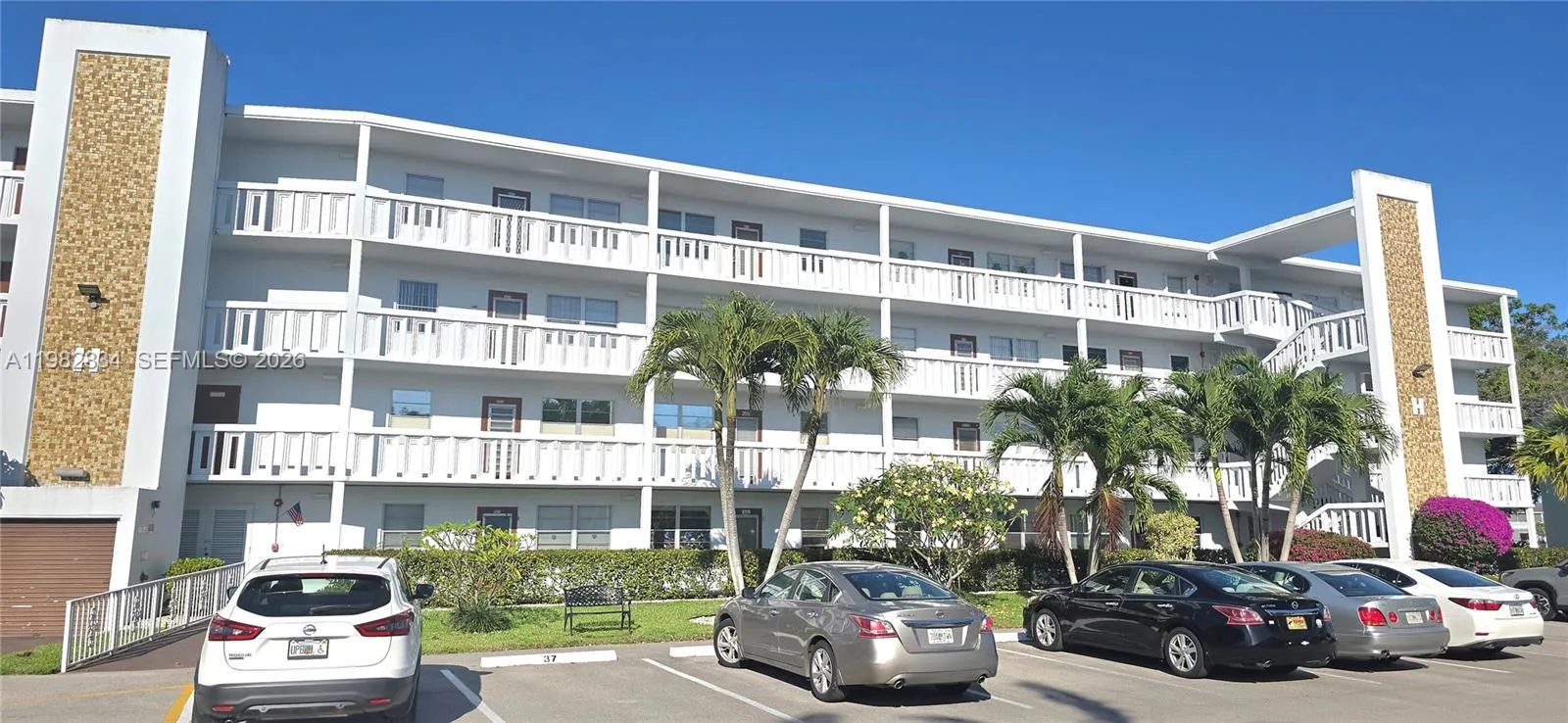 3037 W Newport H # 3037, Deerfield Beach FL 33442
