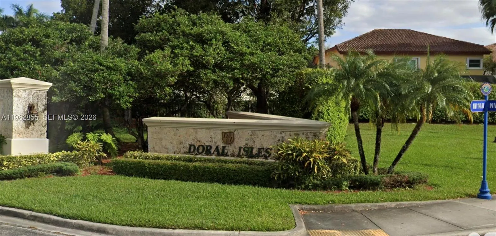 3 bedroom 2 bath for sale at 10720 NW 66th St # 202, Doral FL 33178