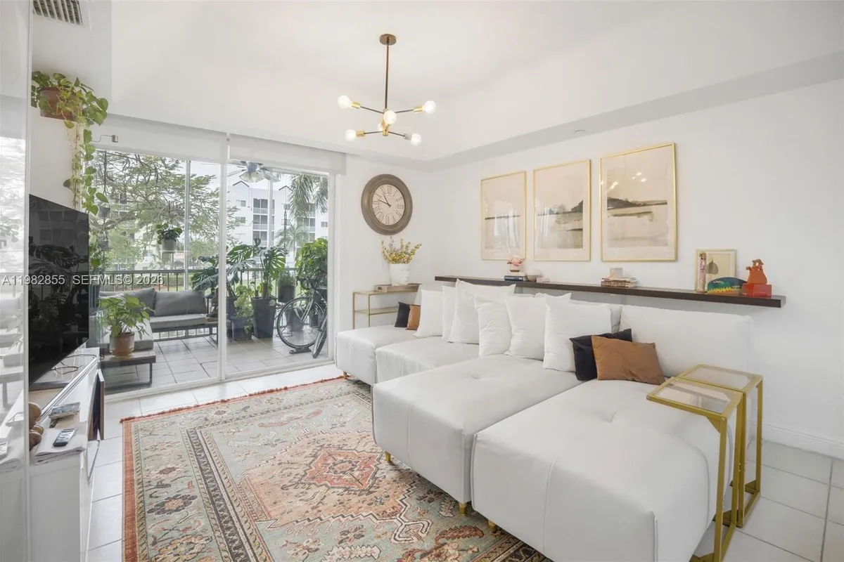 10720 NW 66th St # 202, Doral FL 33178