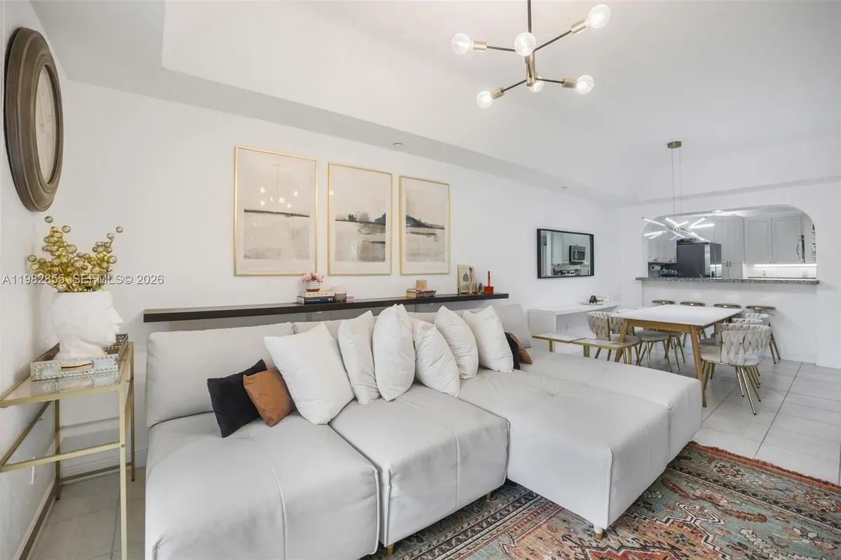 10720 NW 66th St # 202, Doral FL 33178