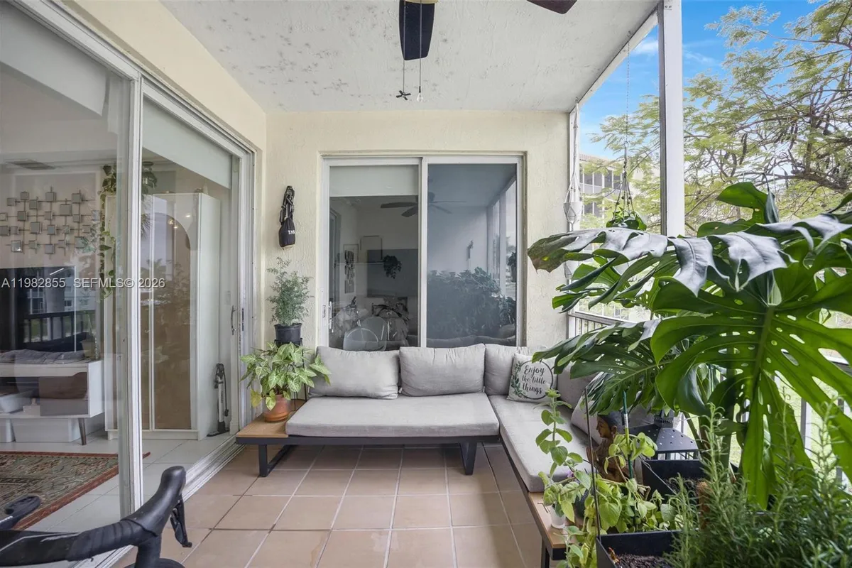 10720 NW 66th St # 202, Doral FL 33178