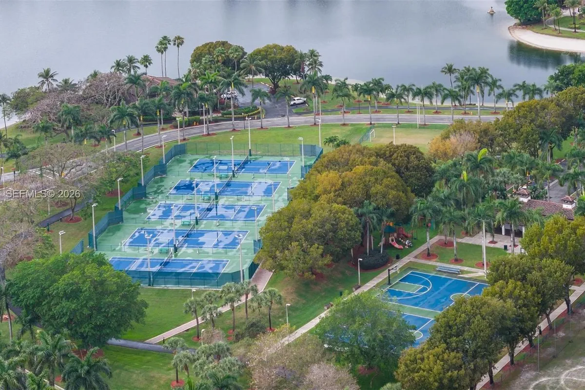 10720 NW 66th St # 202, Doral FL 33178