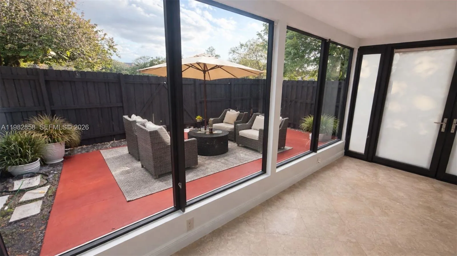 10242 NW 5th Ter # 19, Miami FL 33172