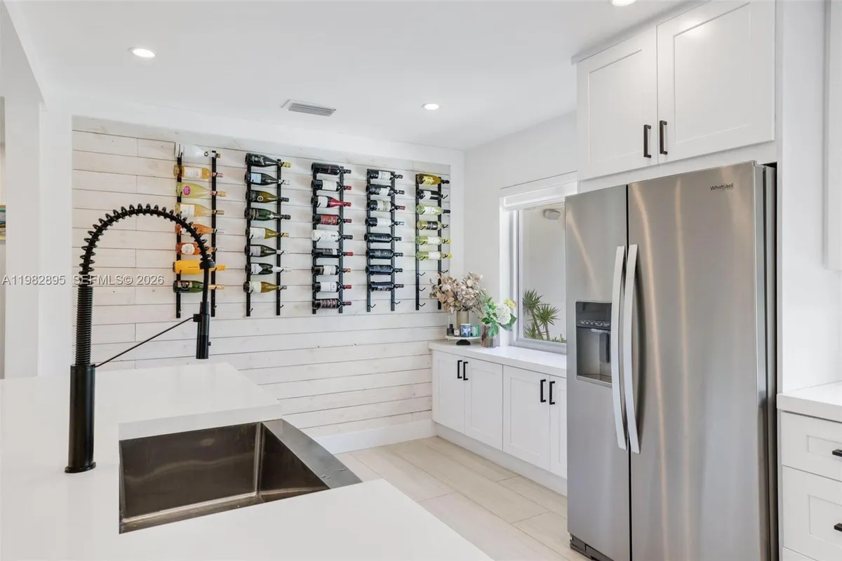 5830 SW 51st Ter, Miami FL 33155