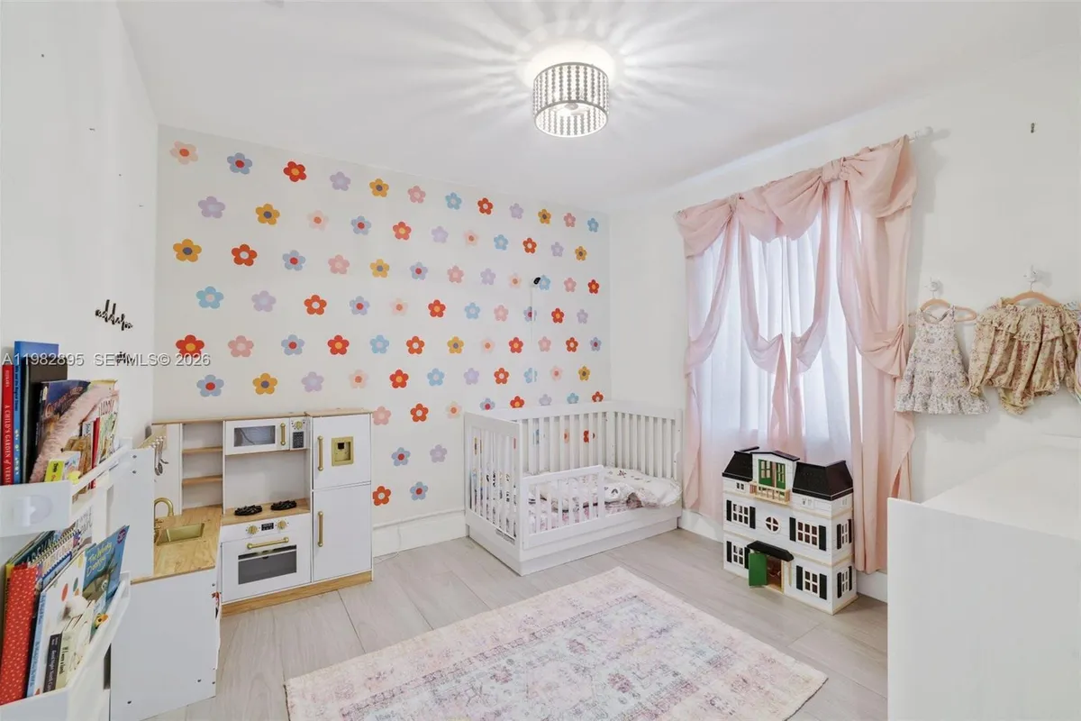 5830 SW 51st Ter, Miami FL 33155