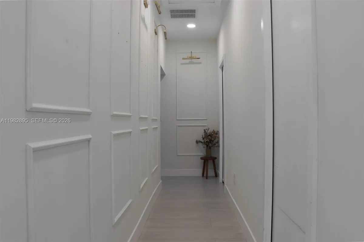 5830 SW 51st Ter, Miami FL 33155