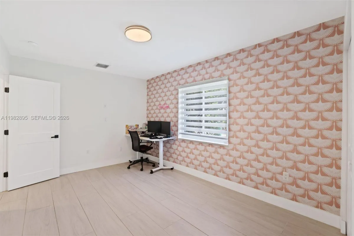 5830 SW 51st Ter, Miami FL 33155