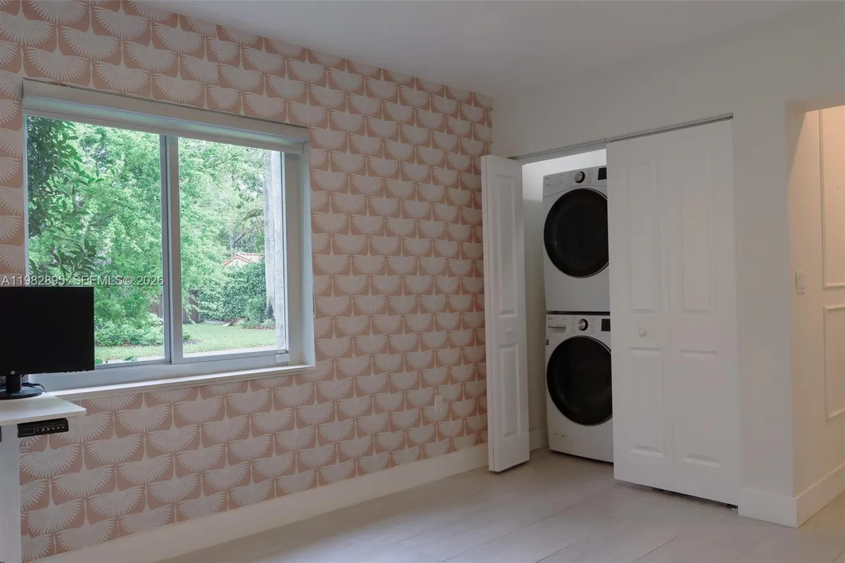 5830 SW 51st Ter, Miami FL 33155