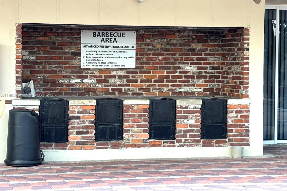 601 NW 80th Ave # 207, Margate FL 33063