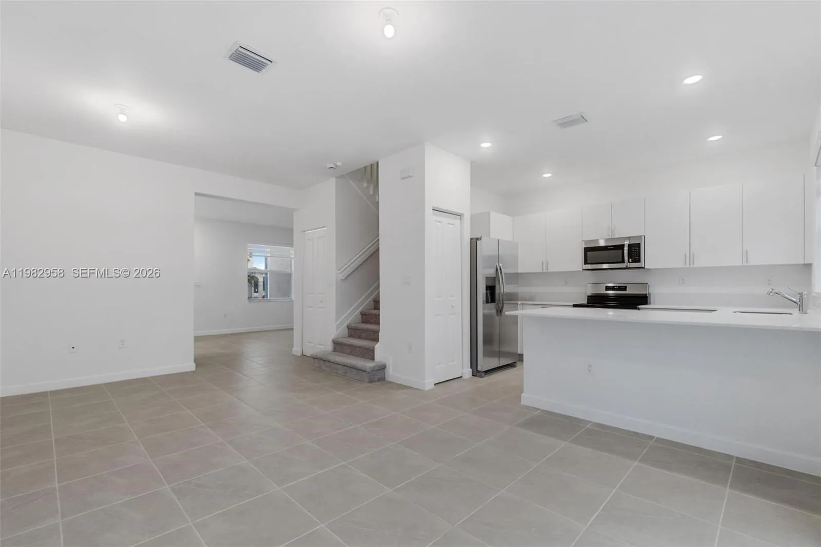 16281 SW 292nd St, Homestead FL 33033