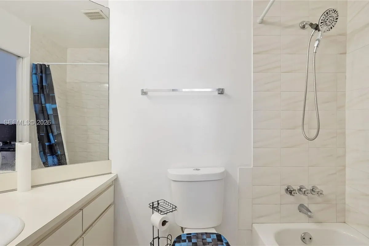 11524 Terra Bella Blvd, Plantation FL 33325