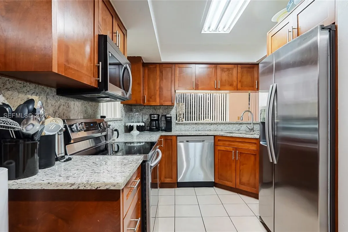 11524 Terra Bella Blvd, Plantation FL 33325