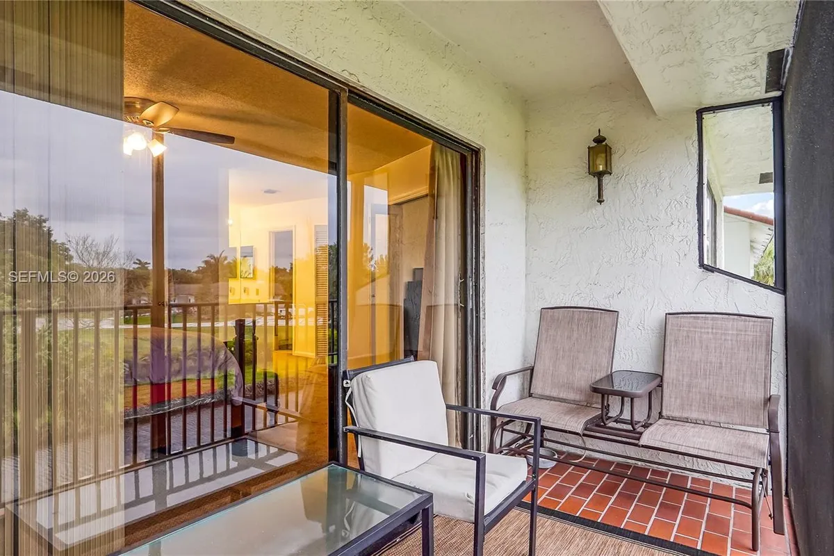 11524 Terra Bella Blvd, Plantation FL 33325