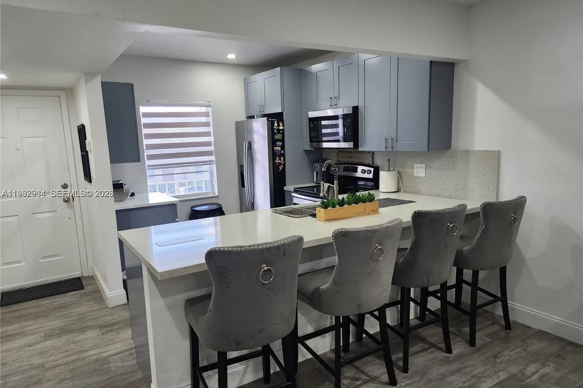 7605 NW 4th Pl # 206, Margate FL 33063