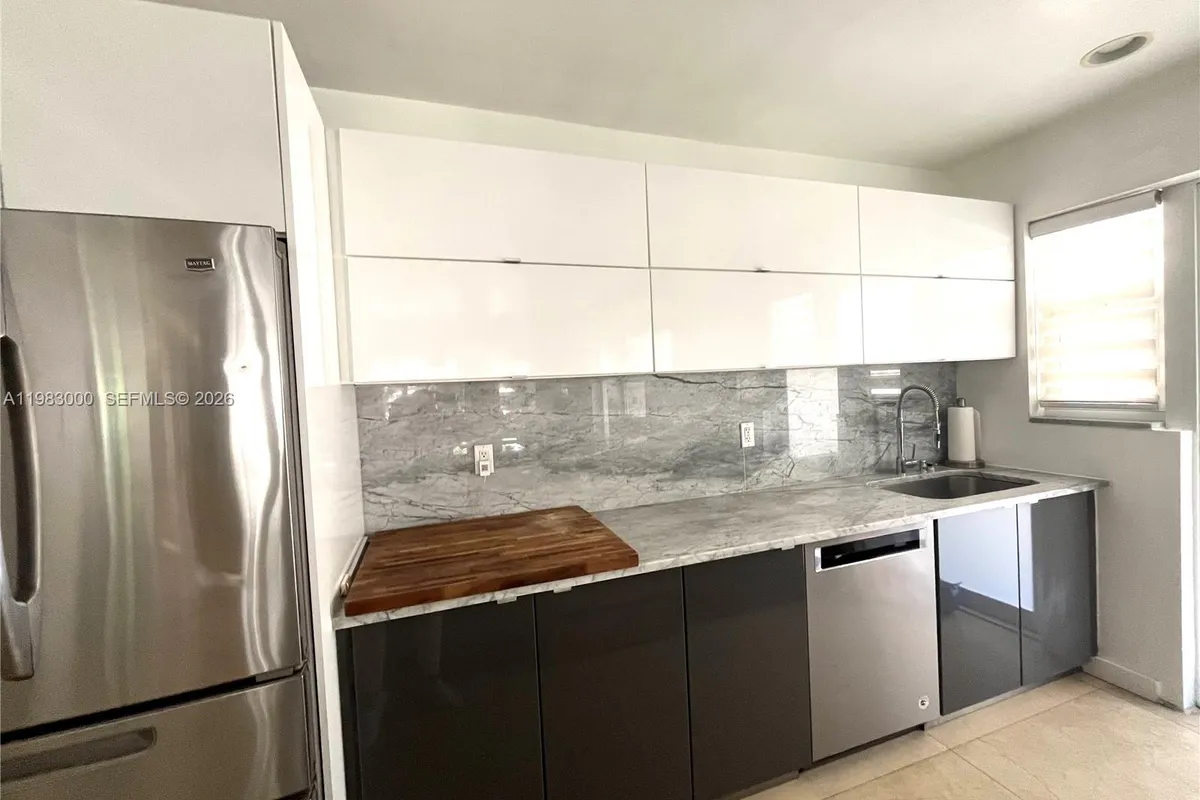 10190 Collins Ave # 106, Bal Harbour FL 33154