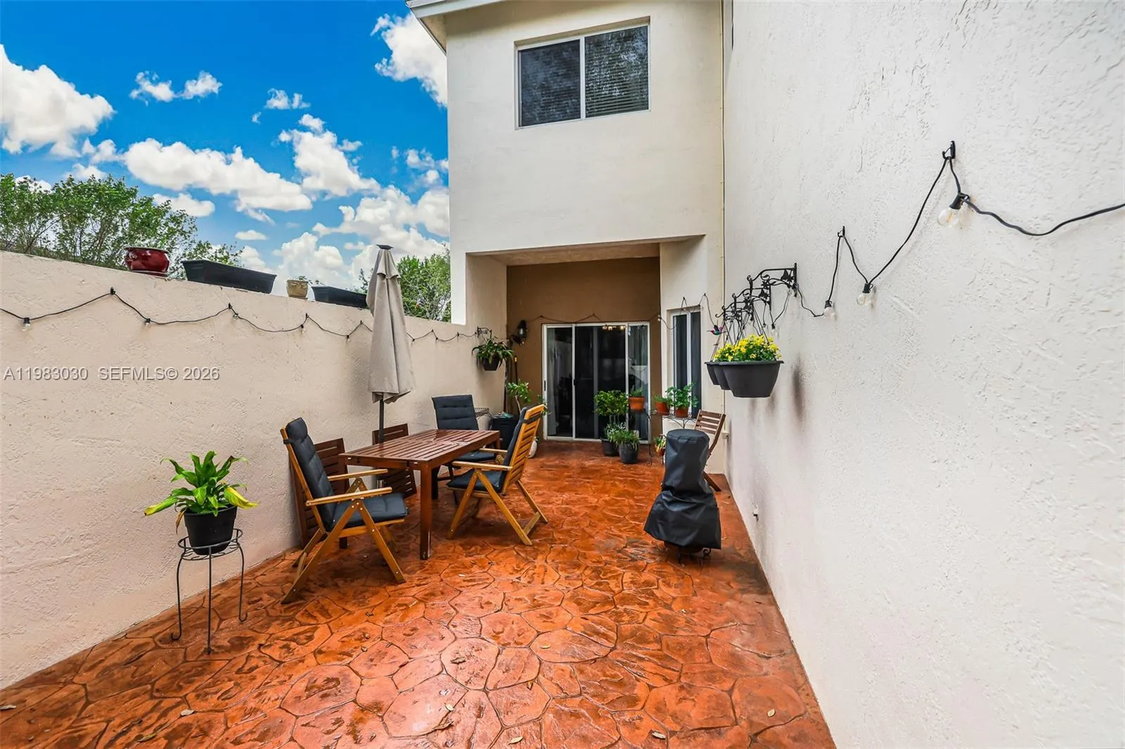 2390 SE 17th Ter, Homestead FL 33035