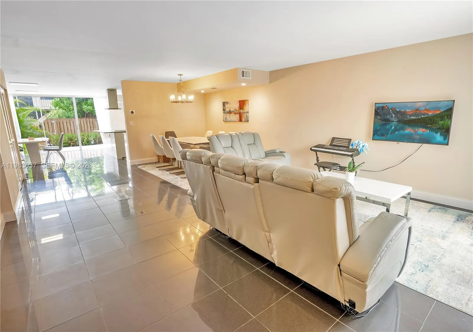 2421 NE 10th St # 153, Hallandale Beach FL 33009