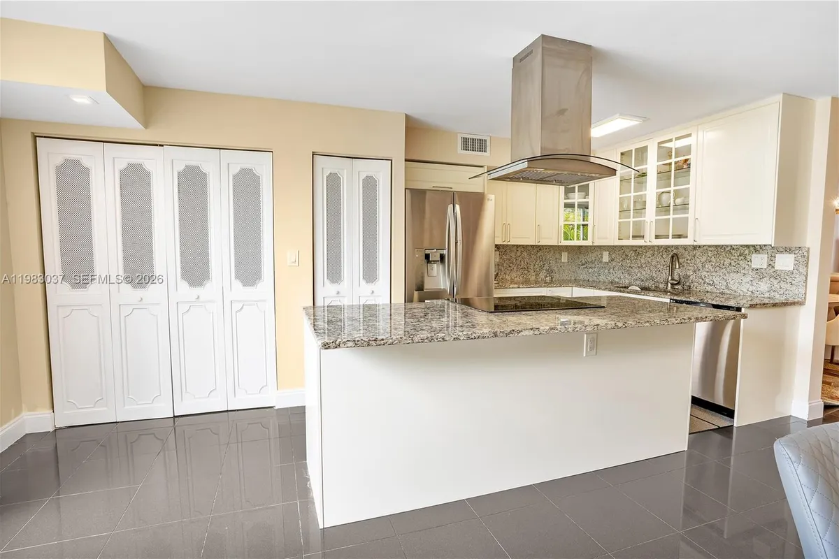 2421 NE 10th St # 153, Hallandale Beach FL 33009