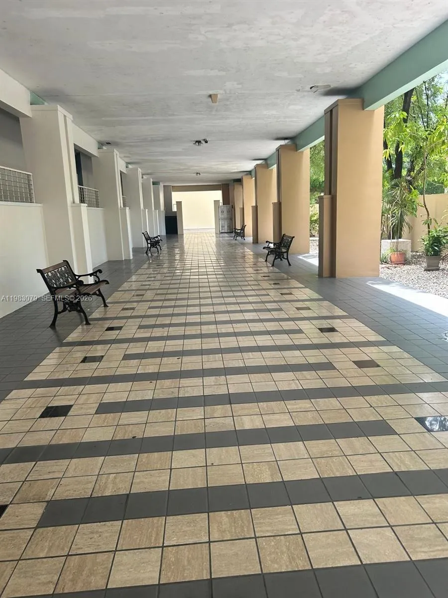 7400 W 20th Ave # 425, Hialeah FL 33016