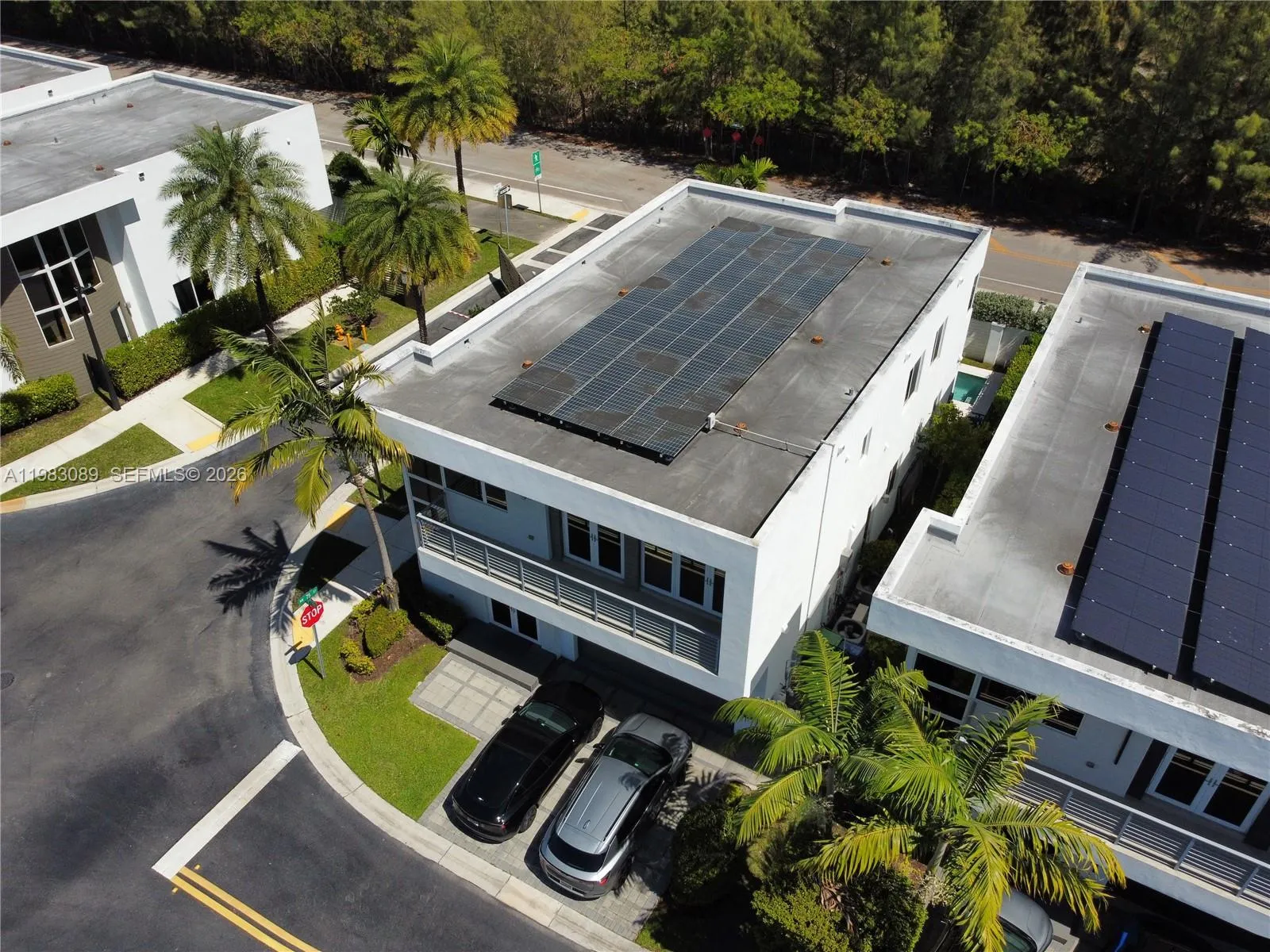 7475 NW 97th Ct, Doral FL 33178