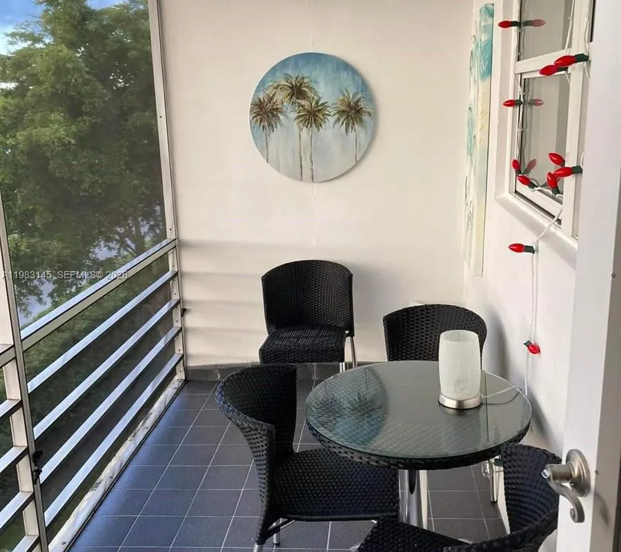 4341 NW 16th St # 308, Lauderhill FL 33313