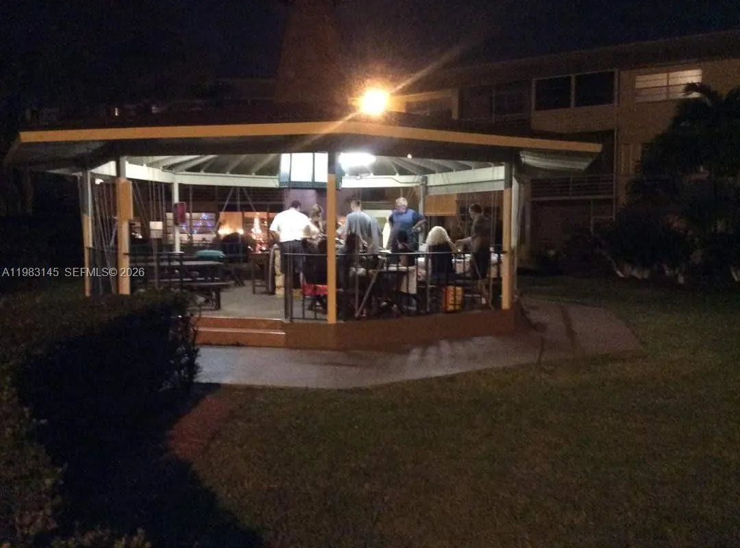 4341 NW 16th St # 308, Lauderhill FL 33313