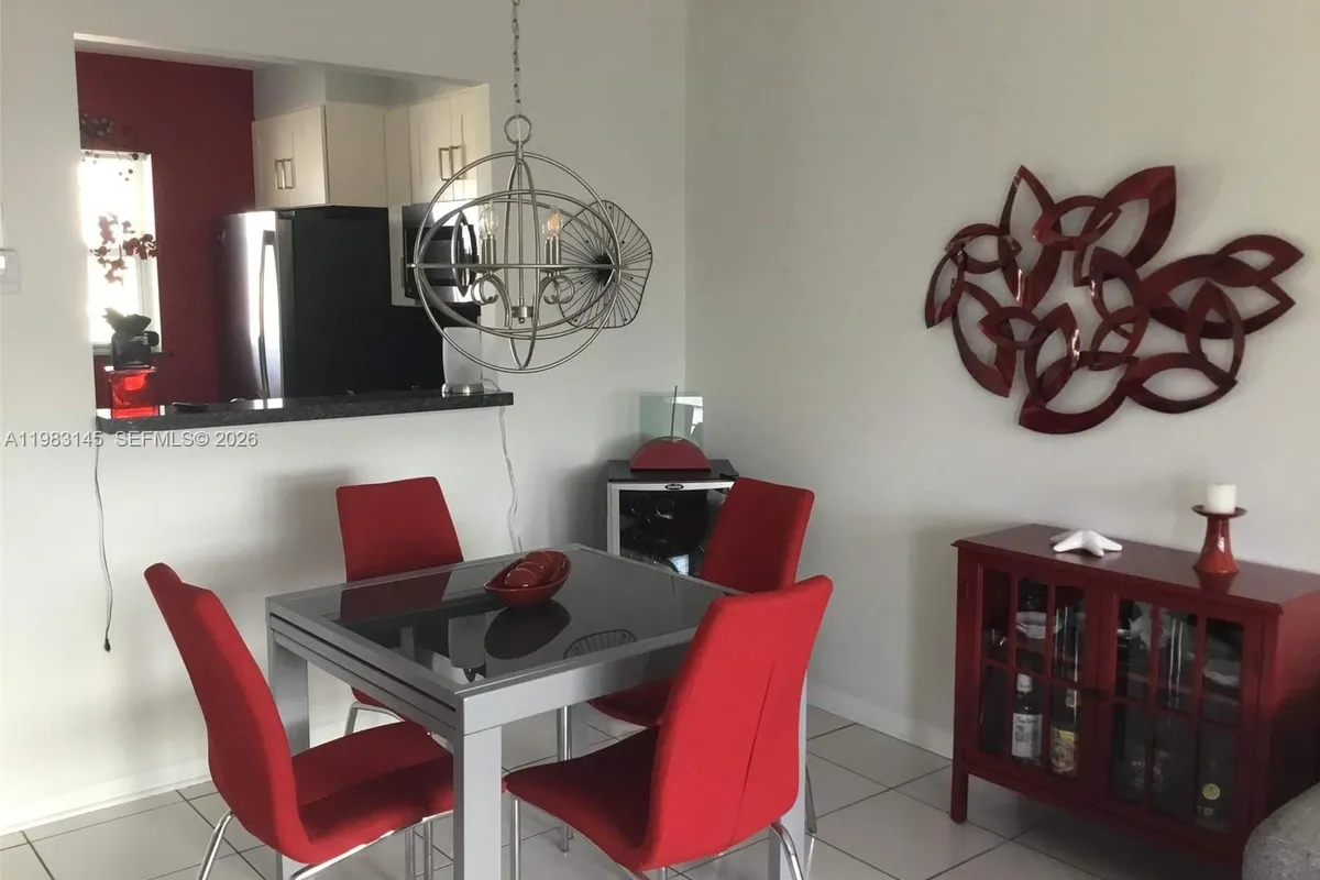 4341 NW 16th St # 308, Lauderhill FL 33313