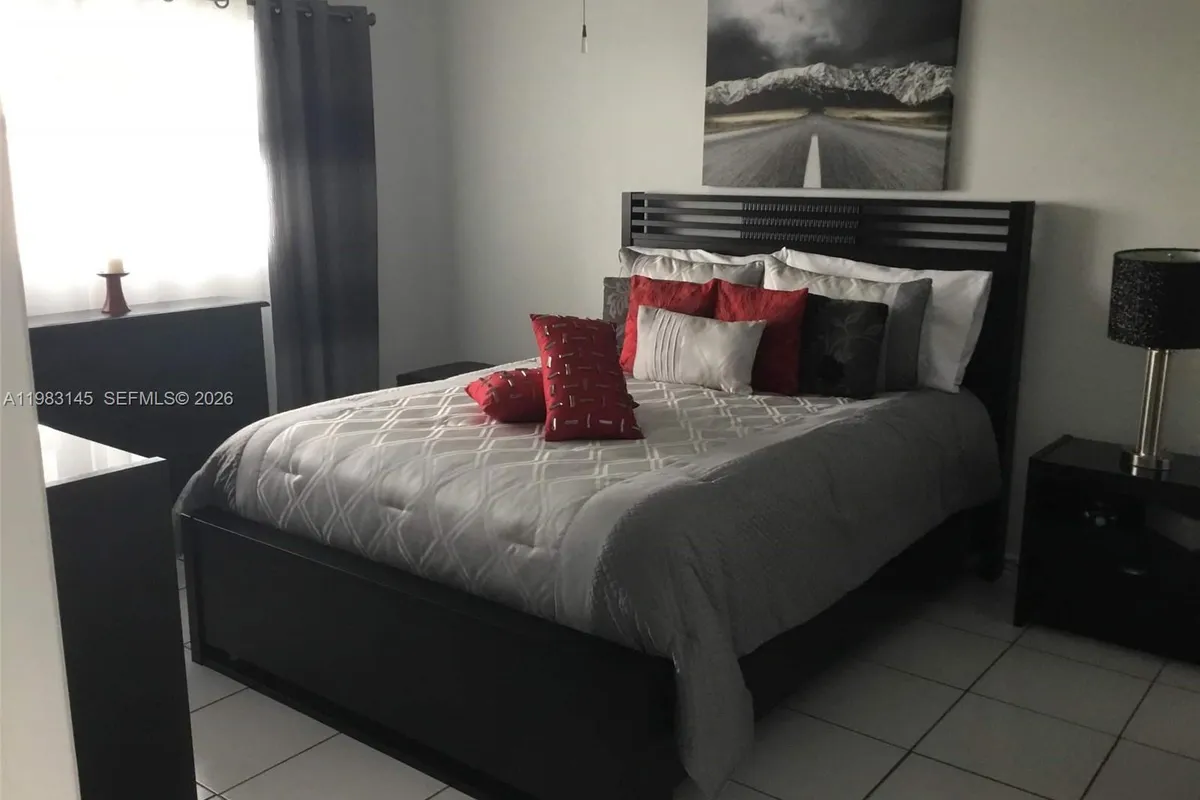 4341 NW 16th St # 308, Lauderhill FL 33313