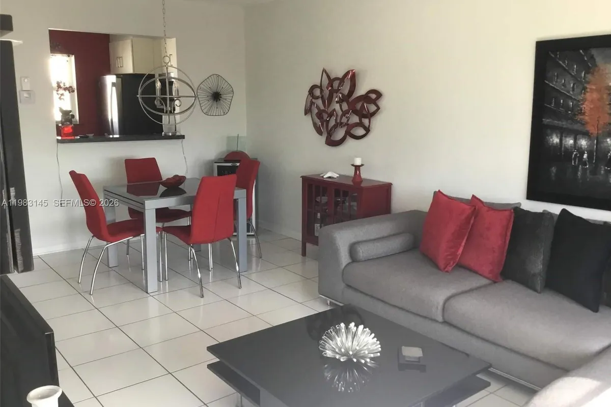 4341 NW 16th St # 308, Lauderhill FL 33313