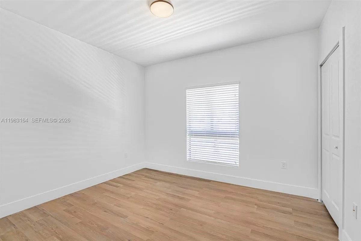 16955 SW 100th Ave, Miami FL 33157