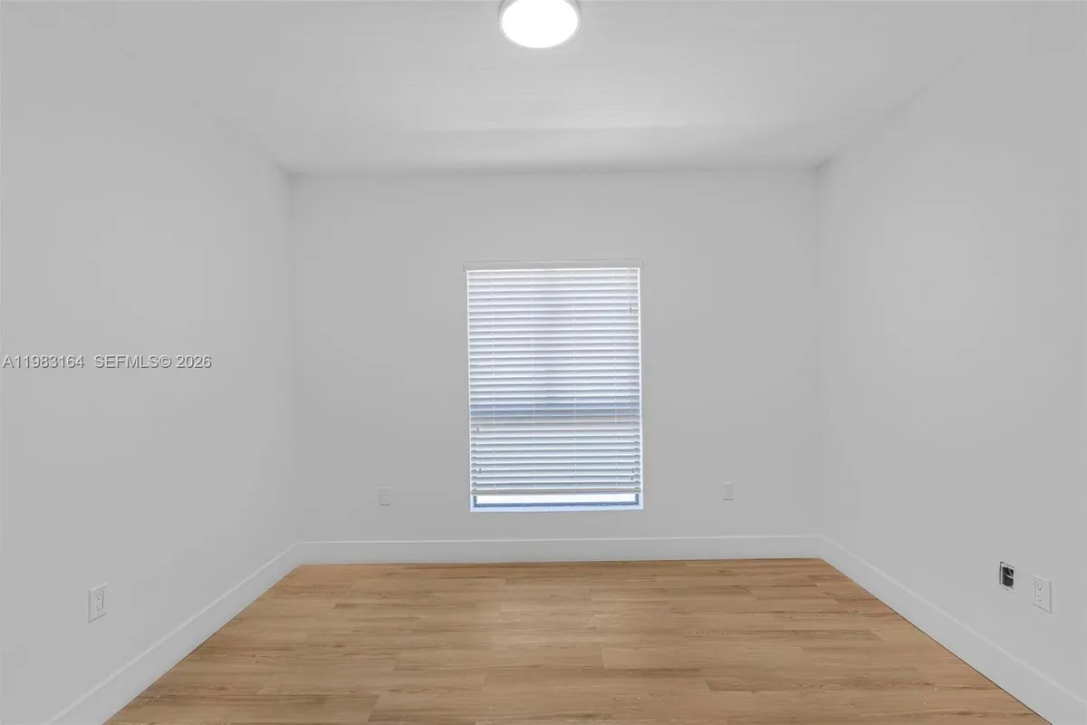 16955 SW 100th Ave, Miami FL 33157