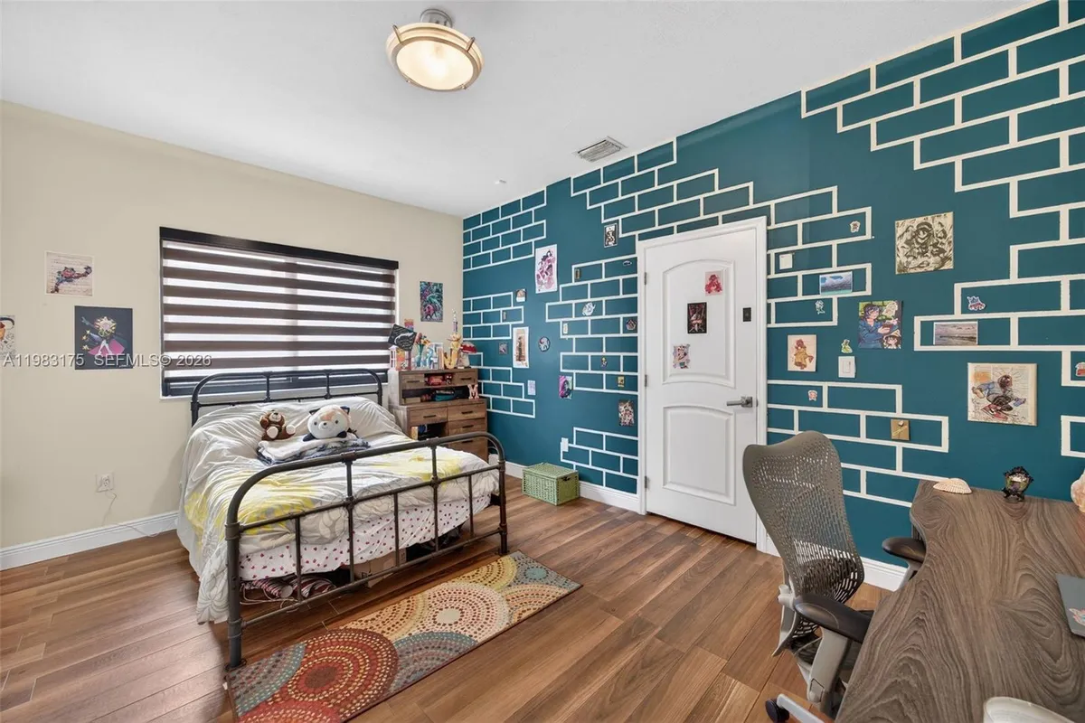 4159 SW 85th Ave, Miami FL 33155