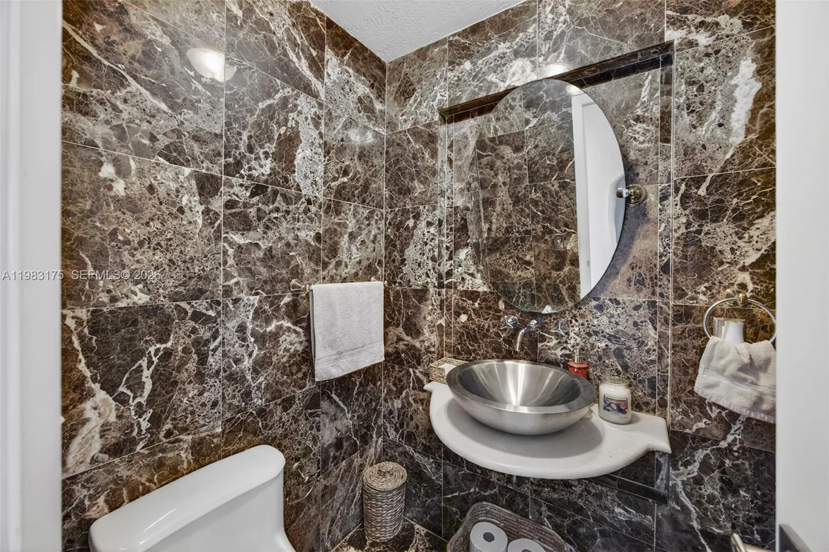 4159 SW 85th Ave, Miami FL 33155