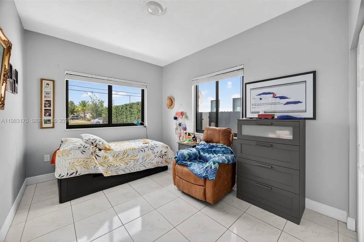 4159 SW 85th Ave, Miami FL 33155