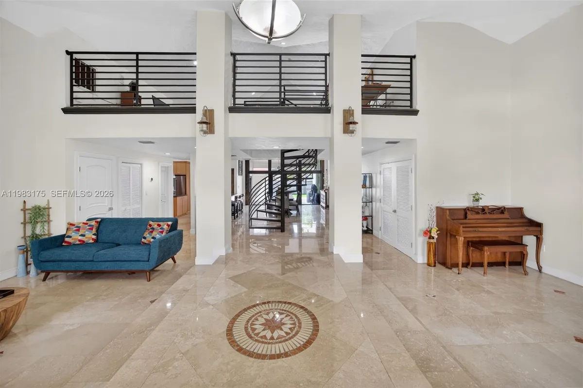 4159 SW 85th Ave, Miami FL 33155