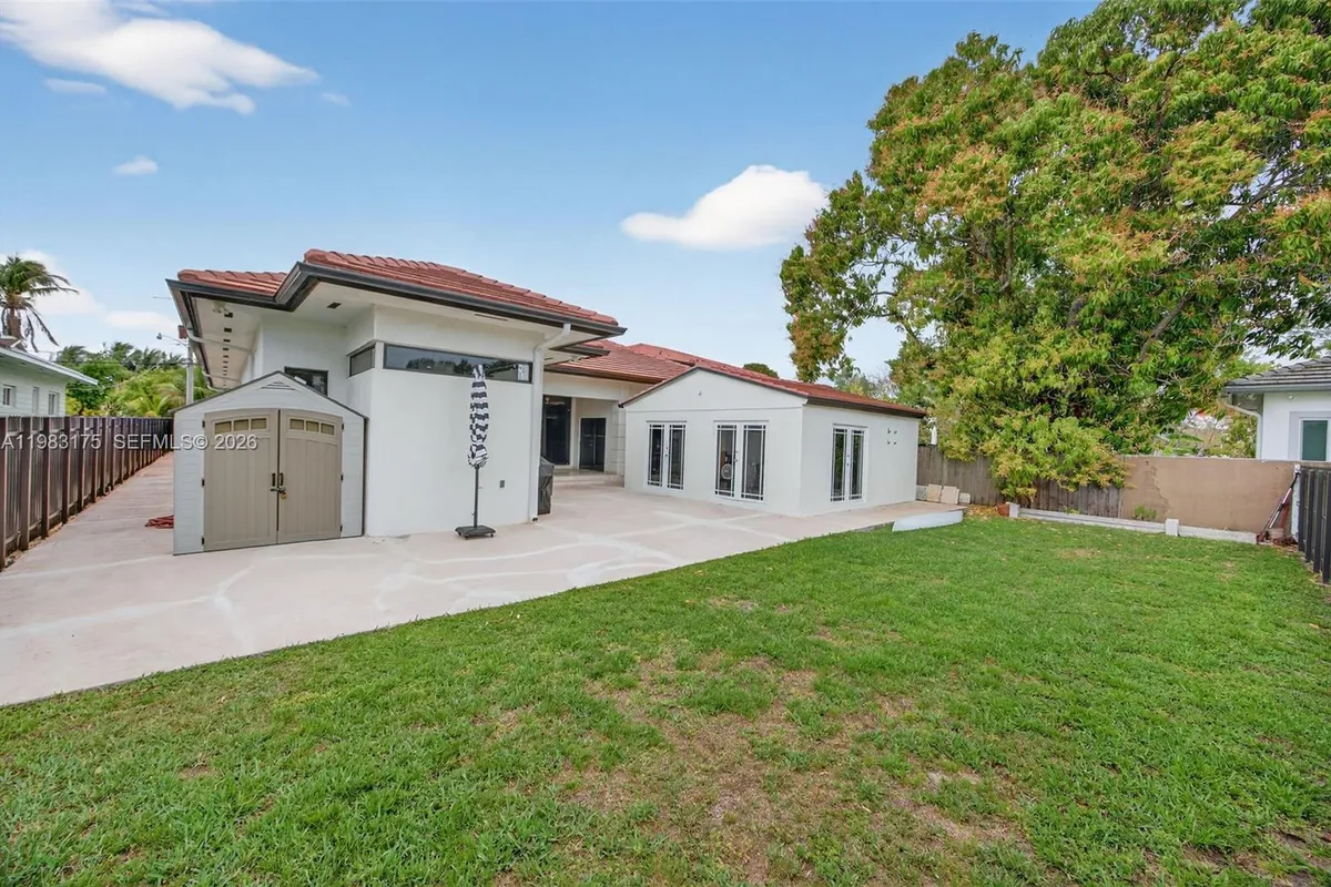 4159 SW 85th Ave, Miami FL 33155