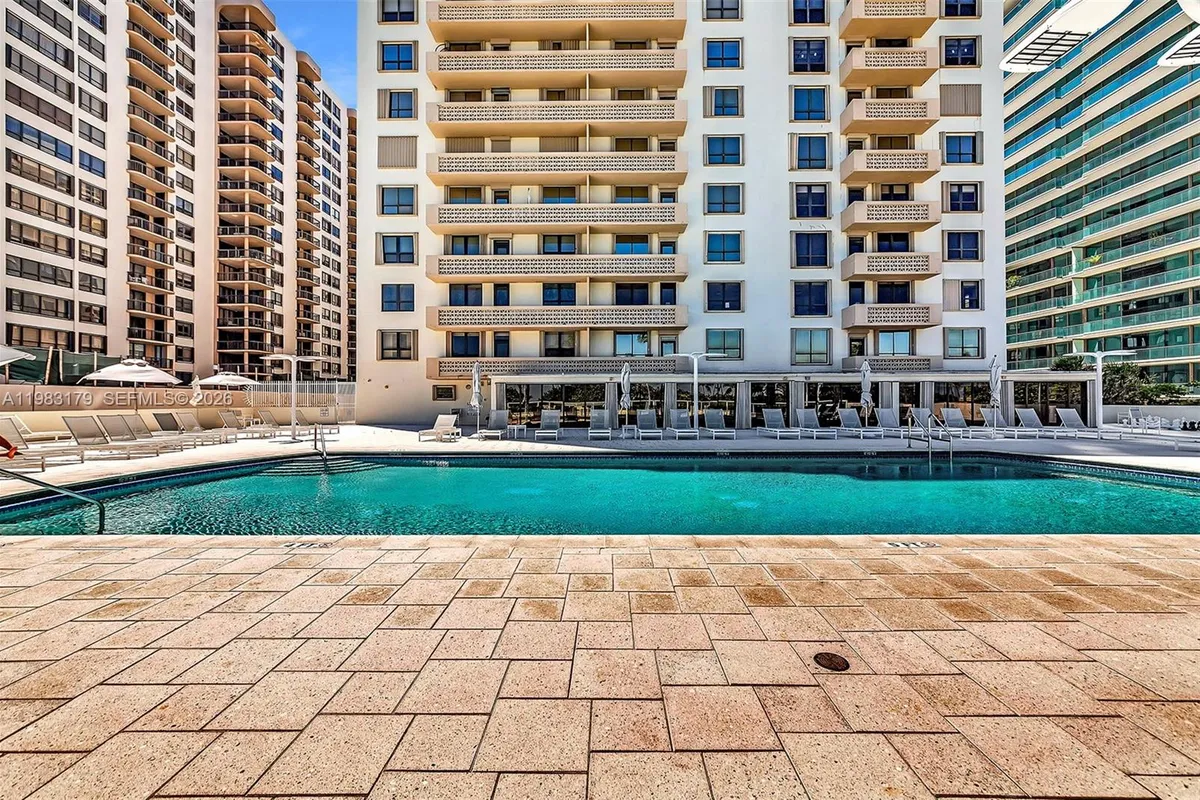 10185 Collins Ave # 606, Bal Harbour FL 33154