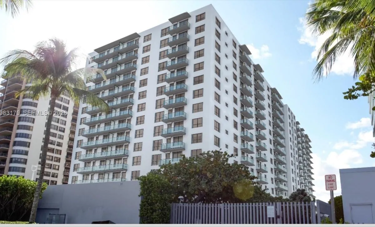 10185 Collins Ave # 606, Bal Harbour FL 33154