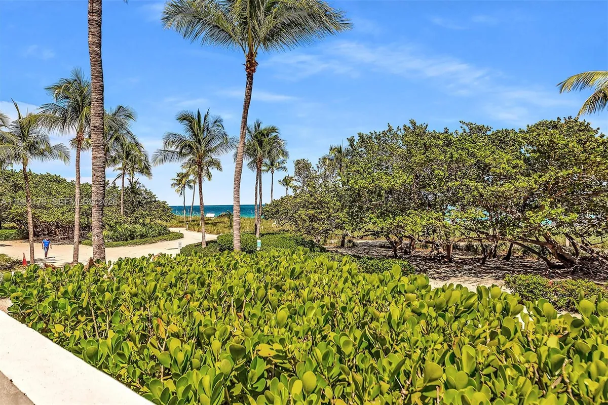 10185 Collins Ave # 606, Bal Harbour FL 33154