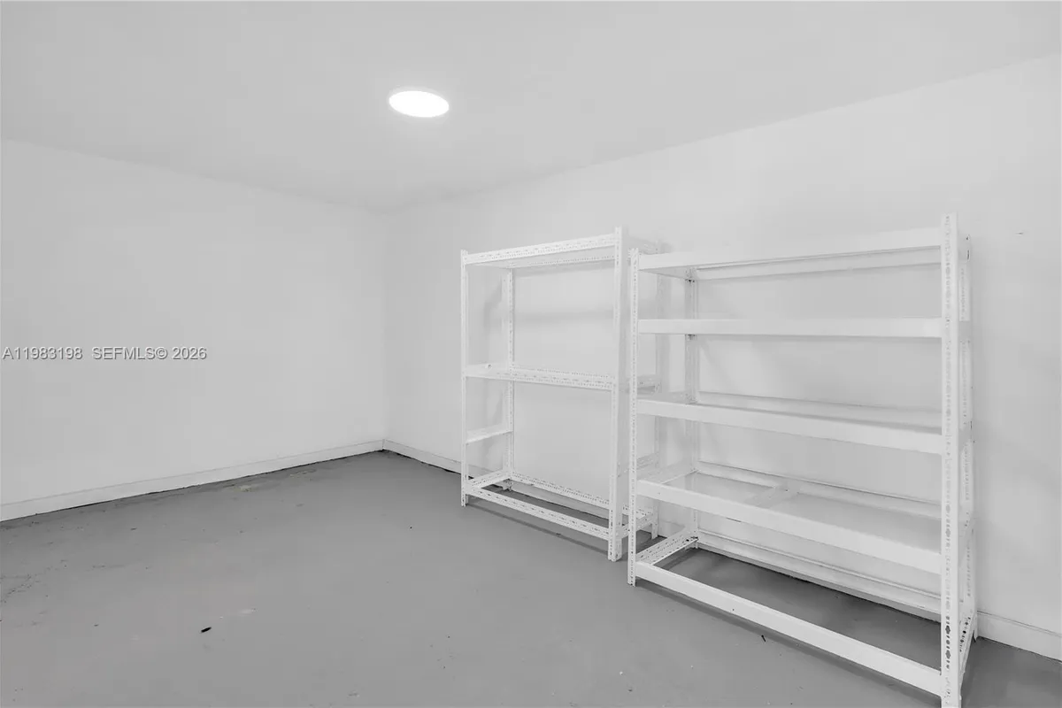 7501 Raleigh St, Hollywood FL 33024