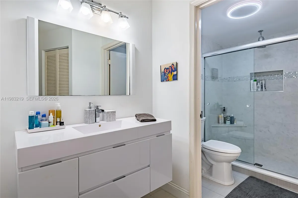 370 SE 2nd Ave # G3, Deerfield Beach FL 33441