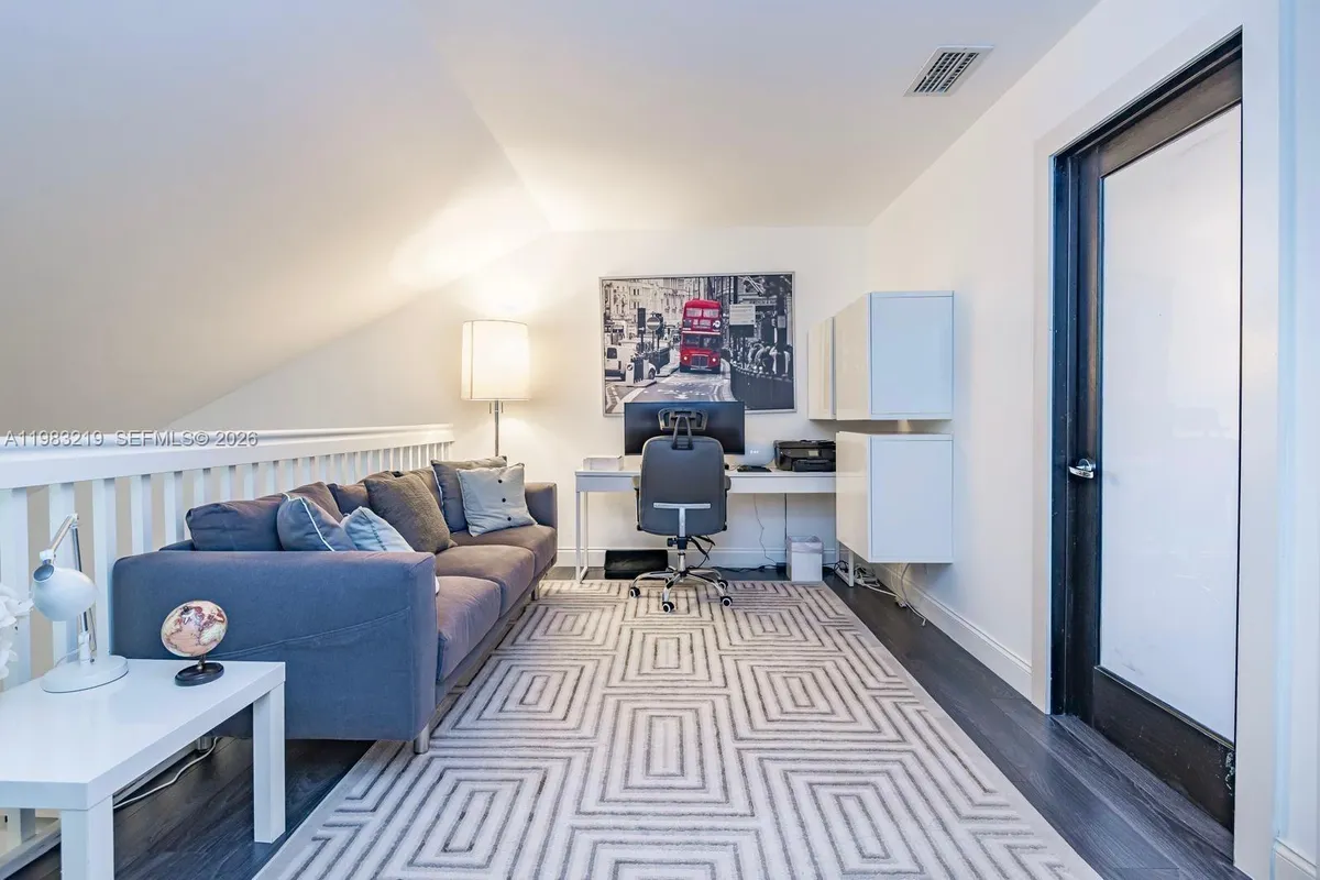 370 SE 2nd Ave # G3, Deerfield Beach FL 33441