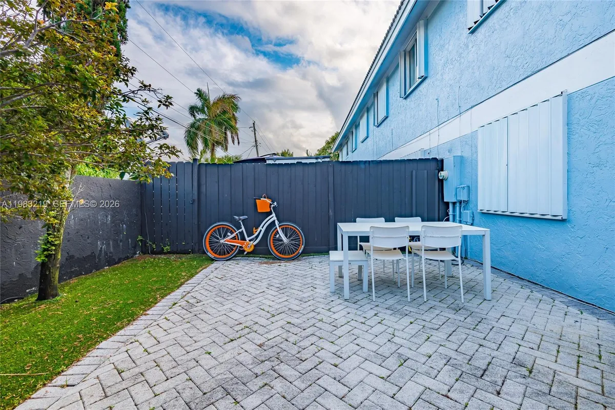 370 SE 2nd Ave # G3, Deerfield Beach FL 33441