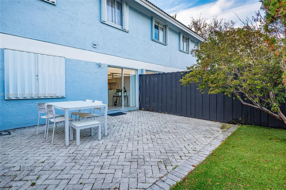 370 SE 2nd Ave # G3, Deerfield Beach FL 33441